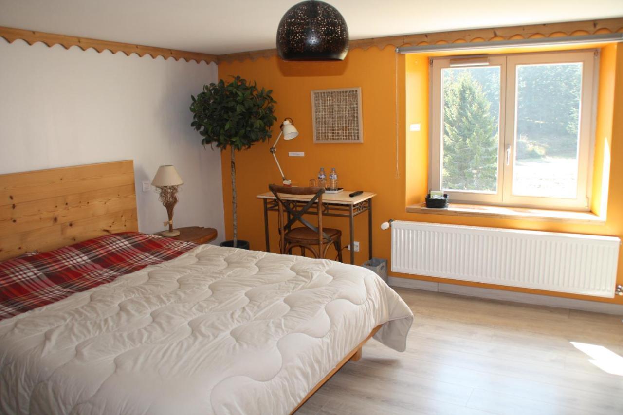 ジェラールメ Escapade Geromoise Bed & Breakfast エクステリア 写真